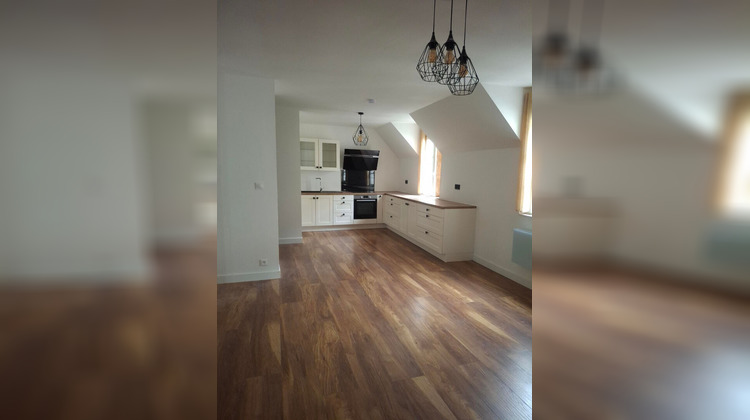 Ma-Cabane - Location Appartement LONS-LE-SAUNIER, 105 m²