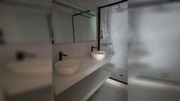 Ma-Cabane - Location Appartement LONS-LE-SAUNIER, 105 m²