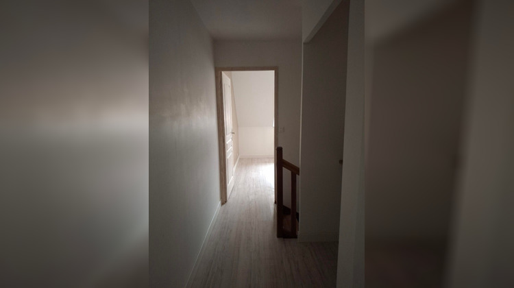 Ma-Cabane - Location Appartement LONS-LE-SAUNIER, 105 m²