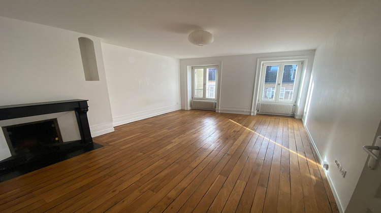 Ma-Cabane - Location Appartement LONS-LE-SAUNIER, 80 m²