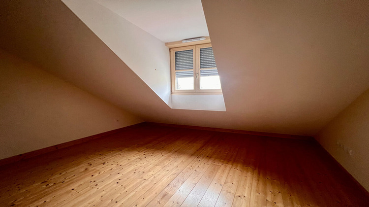 Ma-Cabane - Location Appartement LONS-LE-SAUNIER, 68 m²