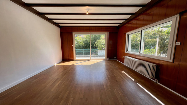Ma-Cabane - Location Appartement LONS-LE-SAUNIER, 87 m²