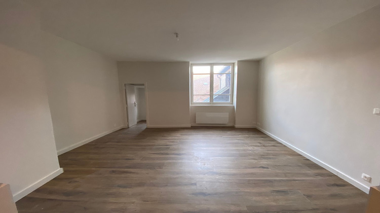 Ma-Cabane - Location Appartement LONS-LE-SAUNIER, 57 m²