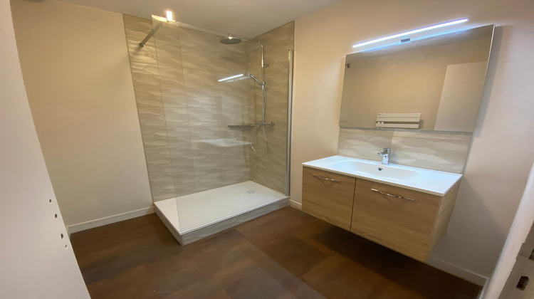 Ma-Cabane - Location Appartement LONS-LE-SAUNIER, 57 m²