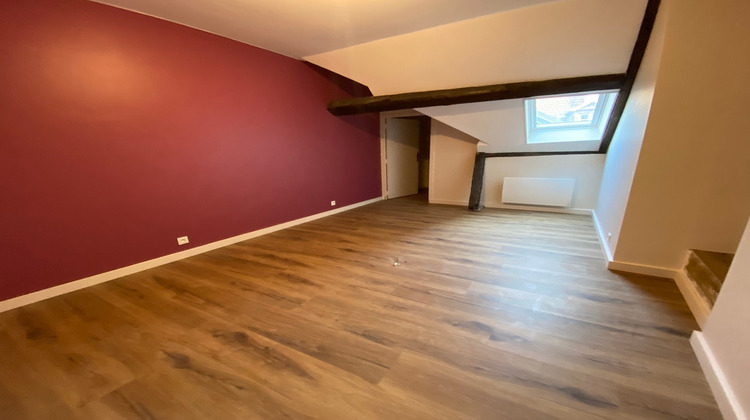 Ma-Cabane - Location Appartement LONS-LE-SAUNIER, 57 m²