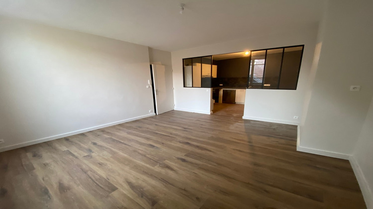 Ma-Cabane - Location Appartement LONS-LE-SAUNIER, 57 m²