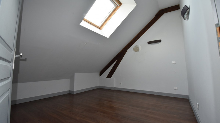 Ma-Cabane - Location Appartement LONS-LE-SAUNIER, 55 m²