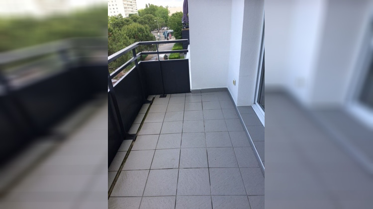 Ma-Cabane - Location Appartement LORMONT, 59 m²