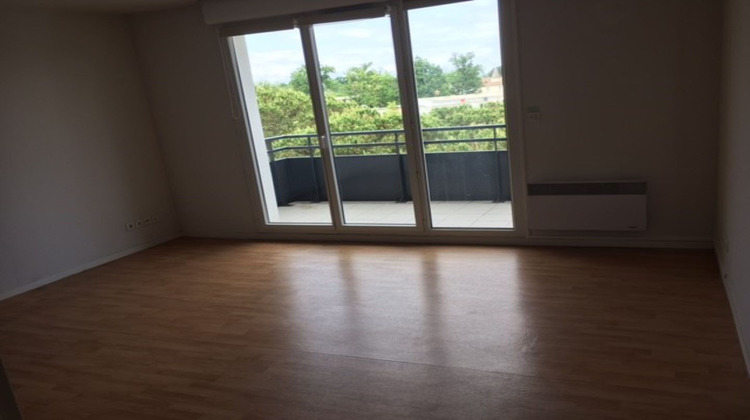 Ma-Cabane - Location Appartement LORMONT, 59 m²