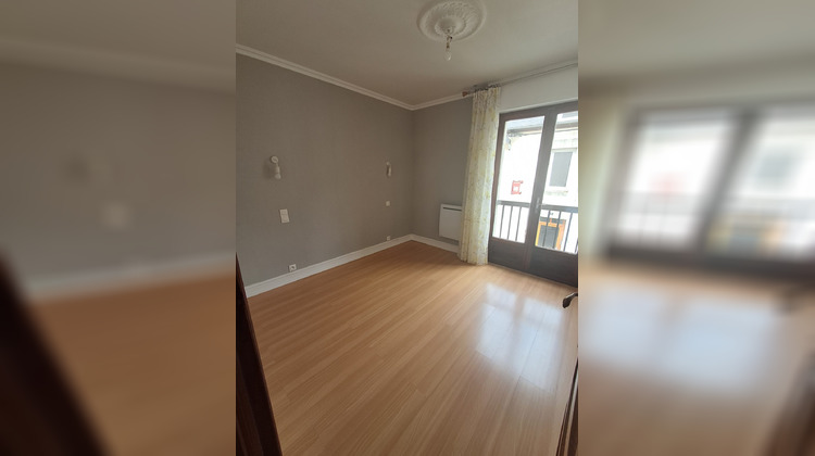 Ma-Cabane - Location Appartement Loudéac, 79 m²
