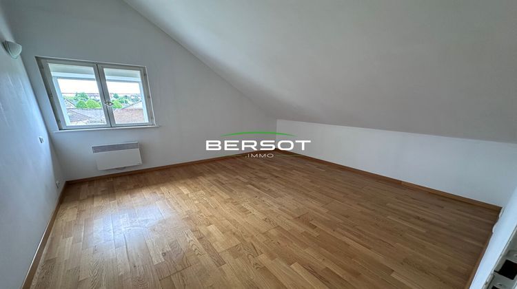 Ma-Cabane - Location Appartement LOULANS-VERCHAMP, 57 m²