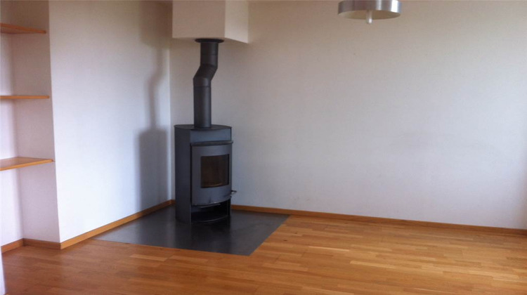 Ma-Cabane - Location Appartement LOULANS-VERCHAMP, 57 m²