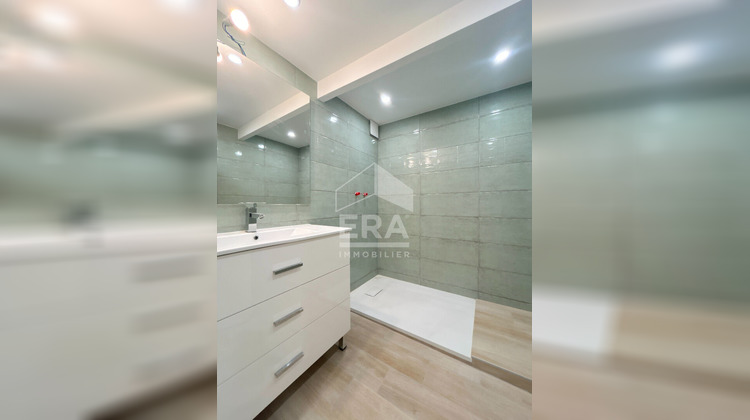 Ma-Cabane - Location Appartement LOURMARIN, 61 m²