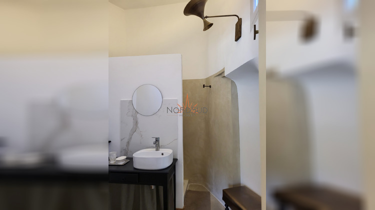 Ma-Cabane - Location Appartement LOURMARIN, 45 m²