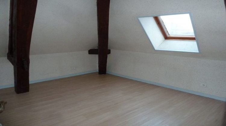 Ma-Cabane - Location Appartement LOUVIERS, 25 m²