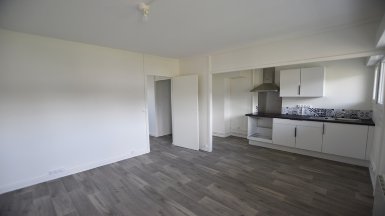 Ma-Cabane - Location Appartement Louviers, 38 m²