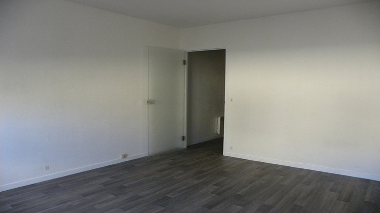 Ma-Cabane - Location Appartement Louviers, 29 m²