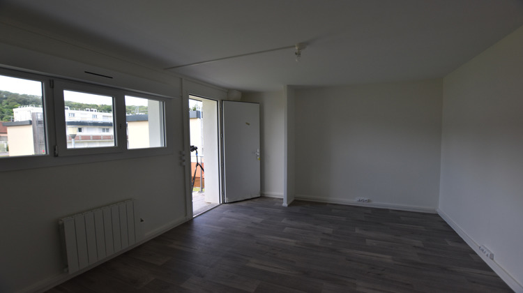 Ma-Cabane - Location Appartement Louviers, 38 m²