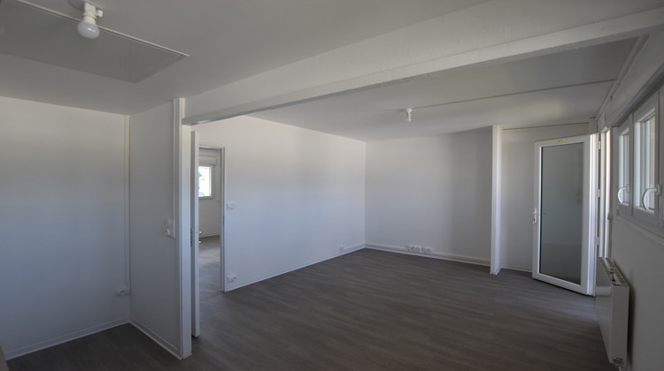 Ma-Cabane - Location Appartement Louviers, 40 m²