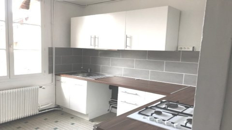 Ma-Cabane - Location Appartement LOUVIERS, 71 m²