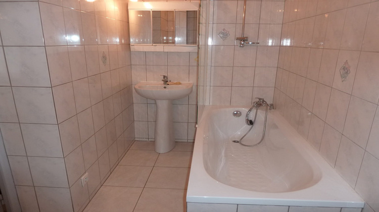 Ma-Cabane - Location Appartement LOUVIERS, 63 m²