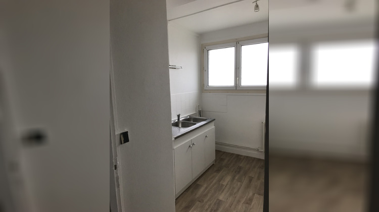 Ma-Cabane - Location Appartement LOUVIERS, 41 m²