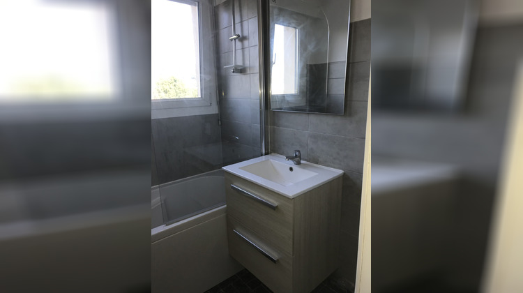 Ma-Cabane - Location Appartement LOUVIERS, 59 m²