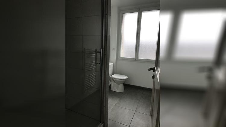 Ma-Cabane - Location Appartement LOUVIERS, 45 m²