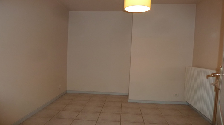 Ma-Cabane - Location Appartement LOUVIERS, 63 m²