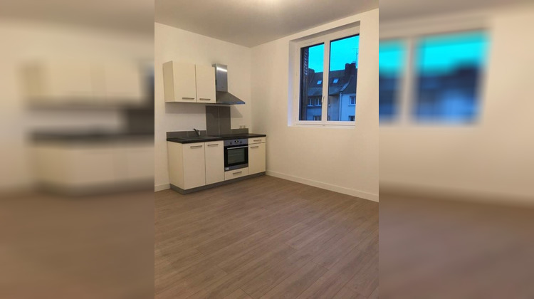 Ma-Cabane - Location Appartement LOUVIERS, 28 m²
