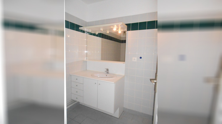 Ma-Cabane - Location Appartement Louviers, 25 m²