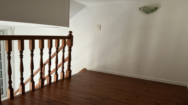 Ma-Cabane - Location Appartement Louviers, 35 m²