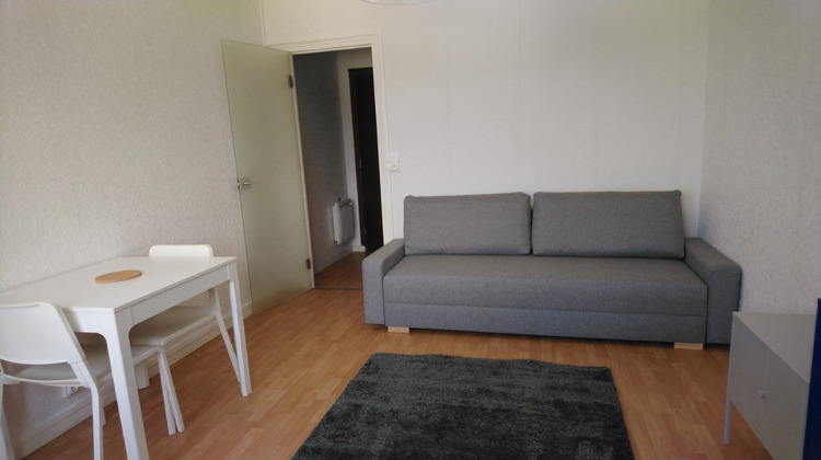 Ma-Cabane - Location Appartement LOUVIERS, 28 m²
