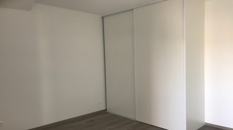 Ma-Cabane - Location Appartement Louviers, 49 m²