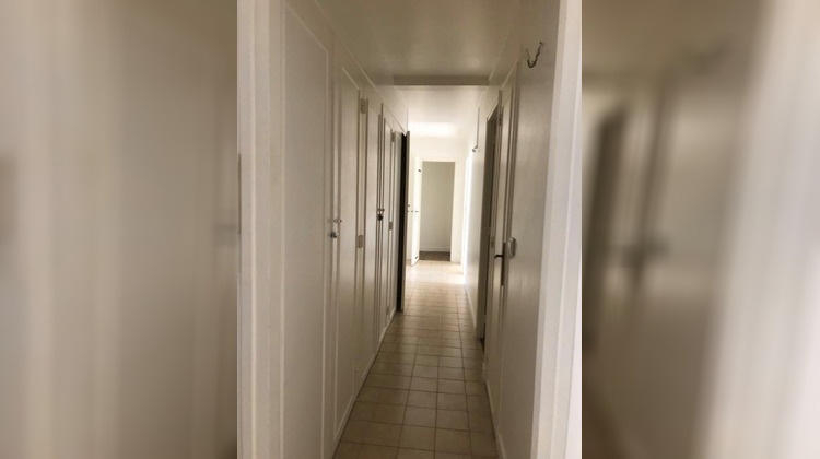 Ma-Cabane - Location Appartement LOUVIERS, 109 m²