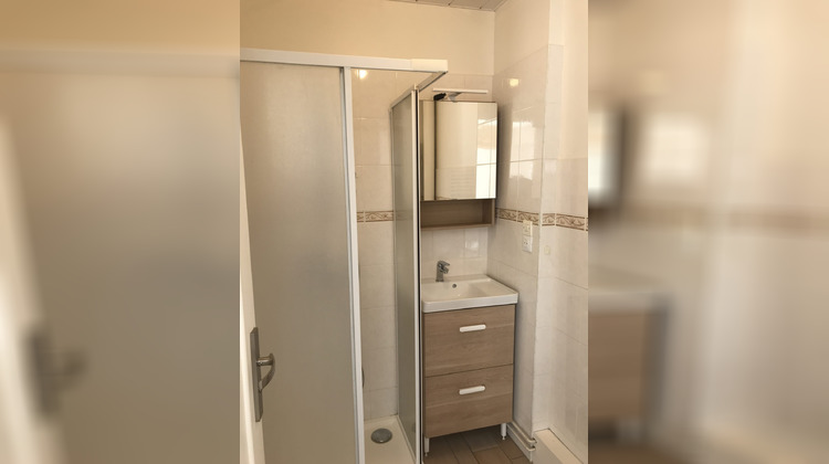 Ma-Cabane - Location Appartement Louviers, 37 m²