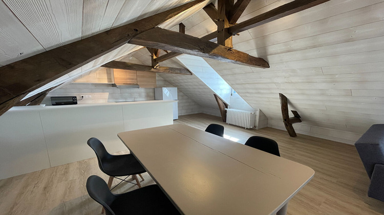 Ma-Cabane - Location Appartement LOUVIGNE-DE-BAIS, 63 m²