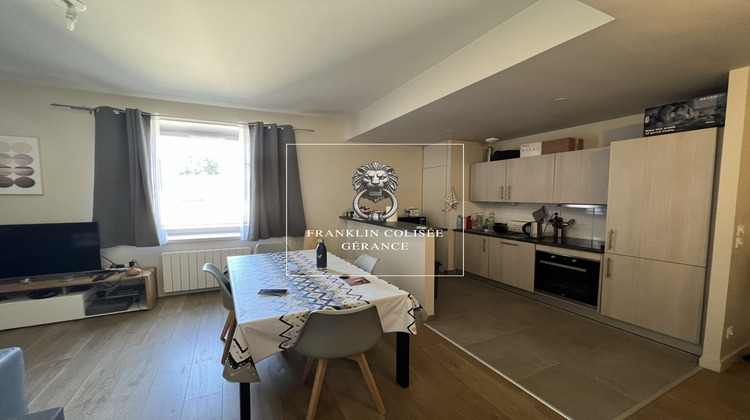 Ma-Cabane - Location Appartement LOUVRES, 76 m²