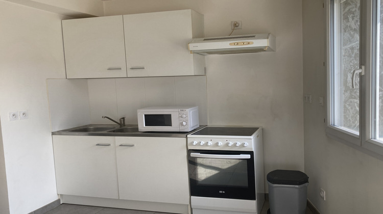 Ma-Cabane - Location Appartement Loyettes, 35 m²