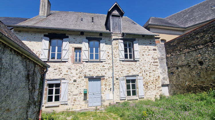 Ma-Cabane - Location Appartement Lubersac, 142 m²