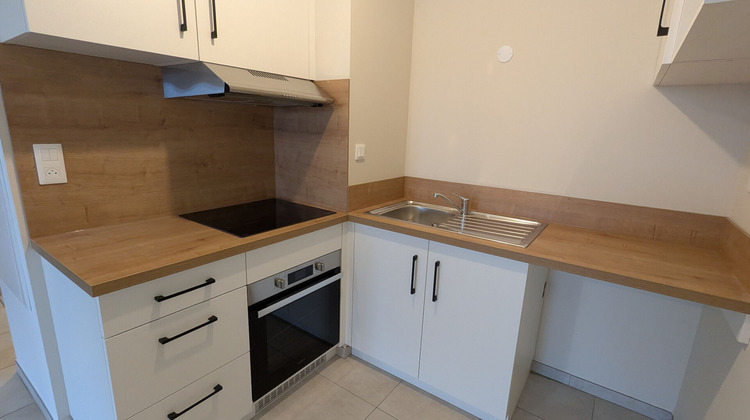 Ma-Cabane - Location Appartement LUC-LA-PRIMAUBE, 44 m²