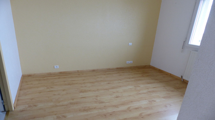 Ma-Cabane - Location Appartement LUC-LA-PRIMAUBE, 39 m²