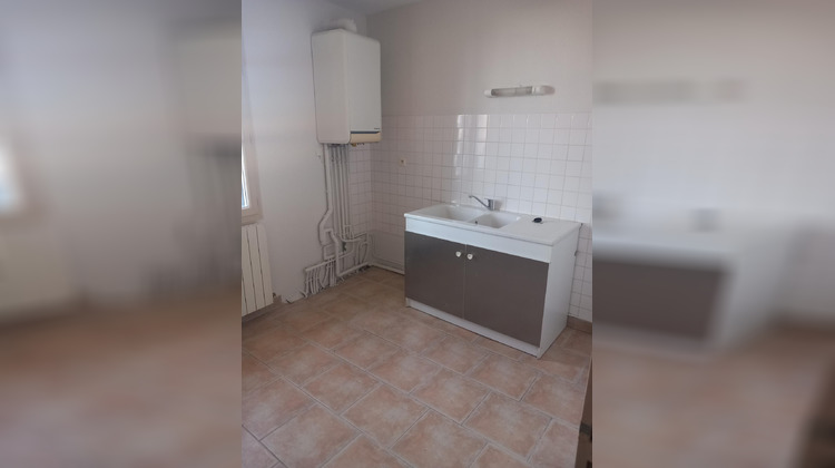 Ma-Cabane - Location Appartement Lunel, 70 m²