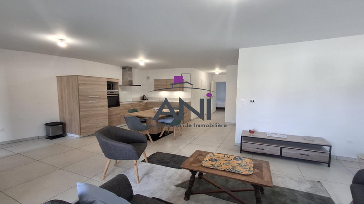 Ma-Cabane - Location Appartement Luneray, 72 m²