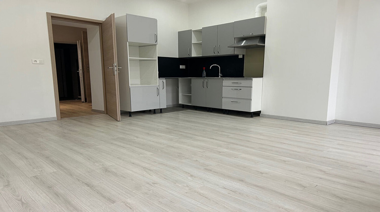 Ma-Cabane - Location Appartement LUNEVILLE, 54 m²