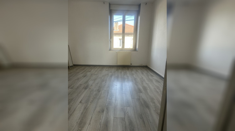 Ma-Cabane - Location Appartement LUNEVILLE, 38 m²
