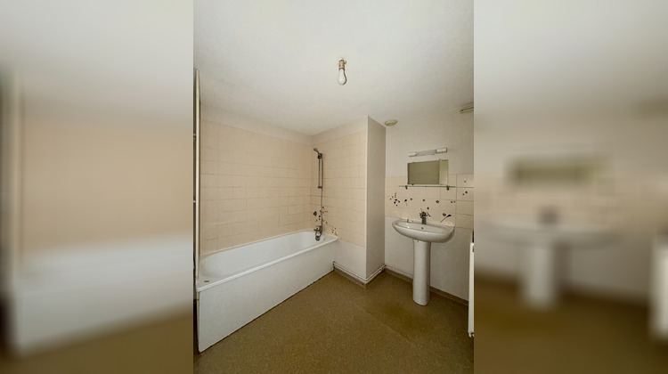Ma-Cabane - Location Appartement Lunéville, 65 m²
