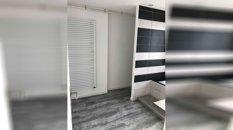 Ma-Cabane - Location Appartement LUNEVILLE, 110 m²
