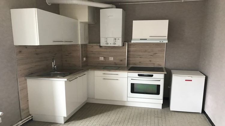Ma-Cabane - Location Appartement LUNEVILLE, 40 m²