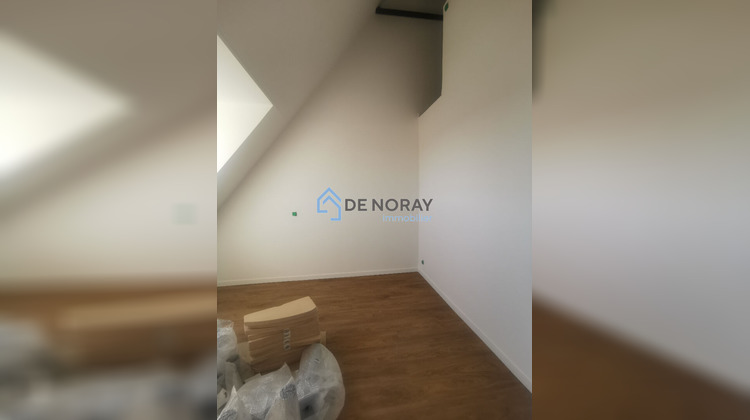 Ma-Cabane - Location Appartement LUSSAULT-SUR-LOIRE, 56 m²